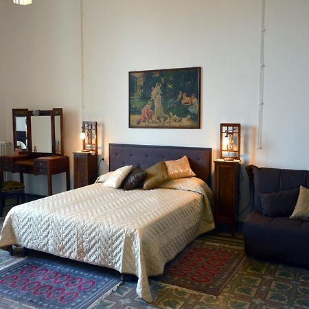 Palazzo Vallebona Gallipoli Luaran gambar