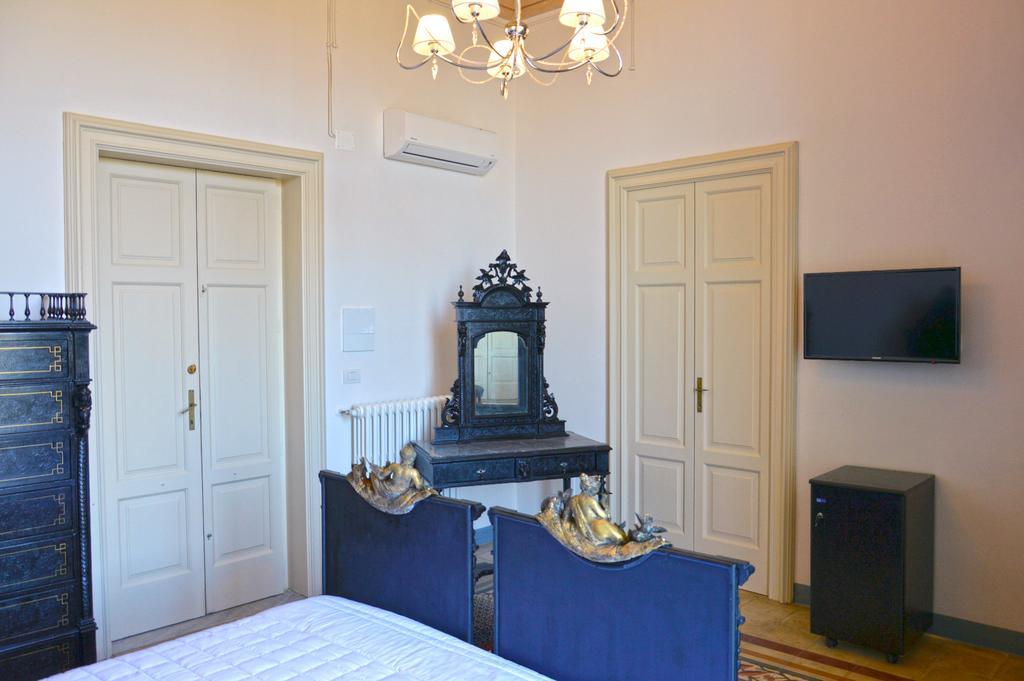Palazzo Vallebona Gallipoli Luaran gambar