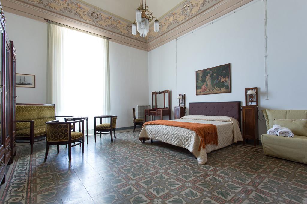 Palazzo Vallebona Gallipoli Luaran gambar