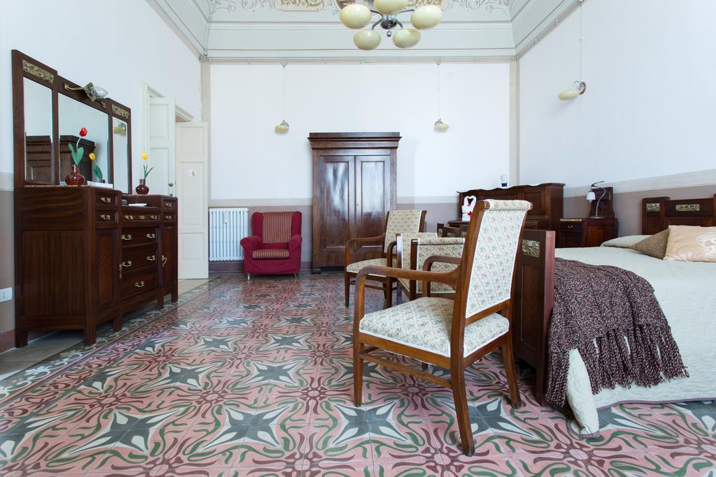 Palazzo Vallebona Gallipoli Luaran gambar