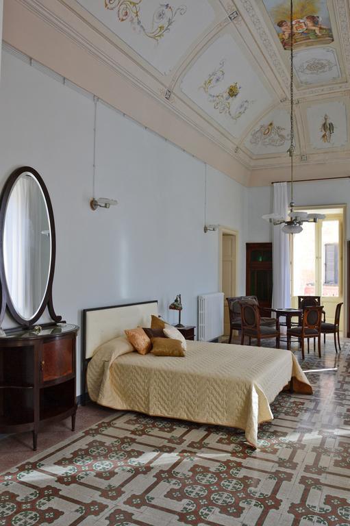 Palazzo Vallebona Gallipoli Luaran gambar