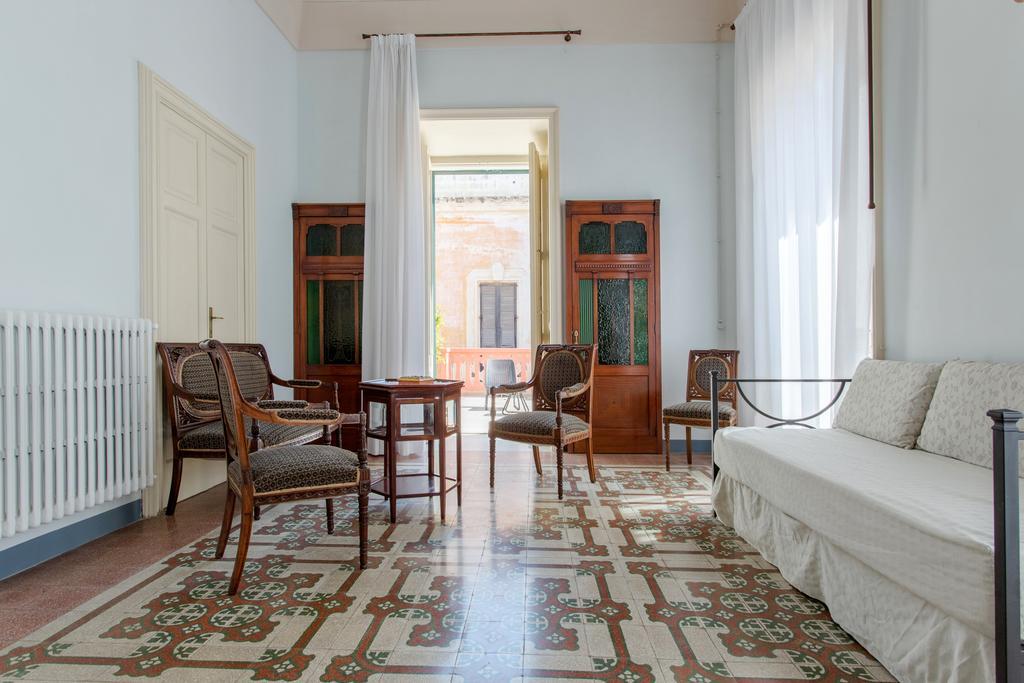 Palazzo Vallebona Gallipoli Luaran gambar