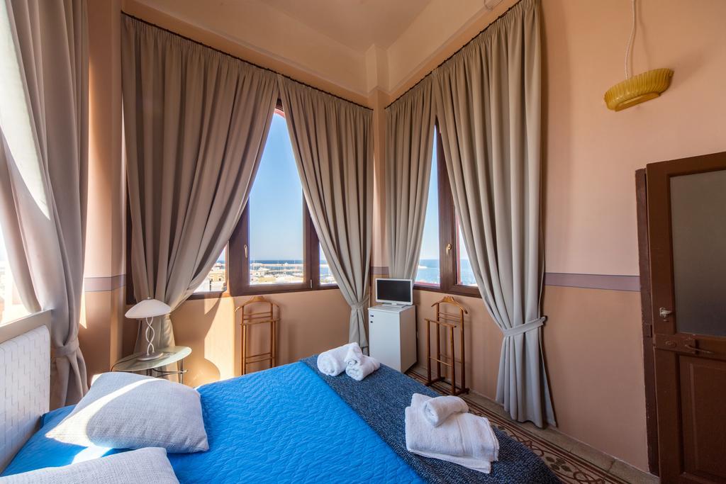 Palazzo Vallebona Gallipoli Luaran gambar