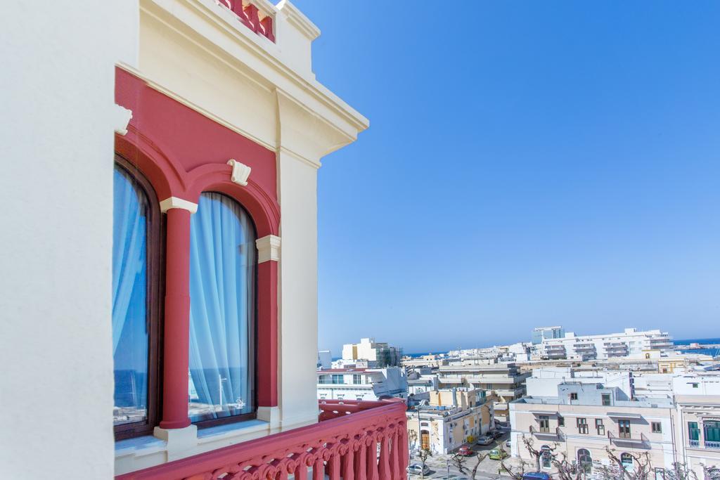 Palazzo Vallebona Gallipoli Luaran gambar